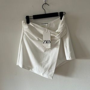 NWT Zara - White Knotted Skort
